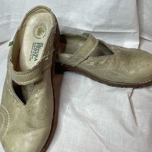 El Natura Lista clogs